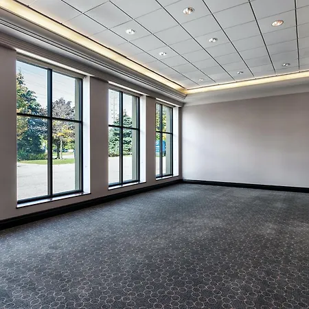 Sheraton Toronto Airport Hotel & Conference Centre-3