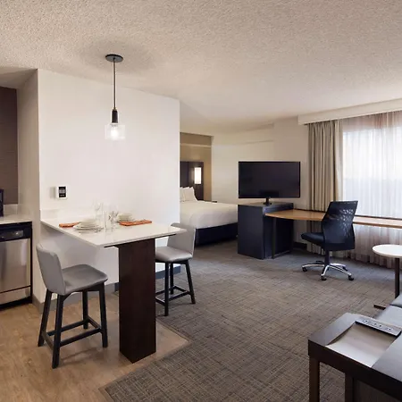 Sonesta Es Suites Fresno-3