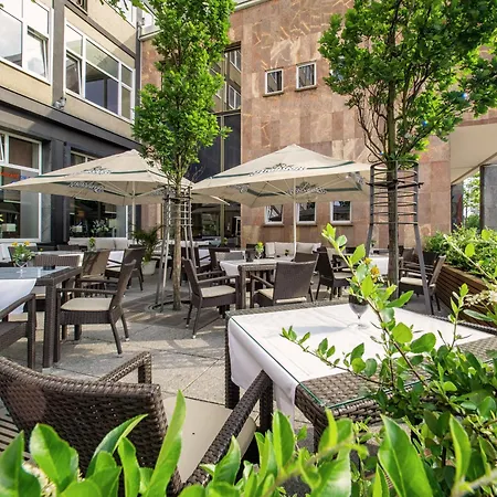 Hotel an der Oper-3