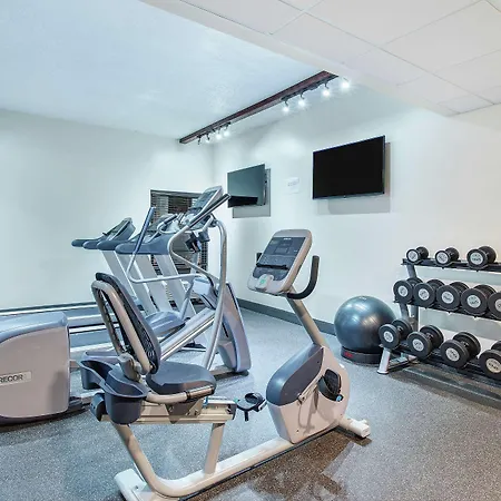 Hampton Inn Cullman-2