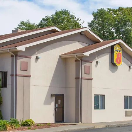 Super 8 By Wyndham Lewisburg-2