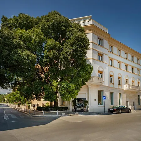 Palazzo President-2