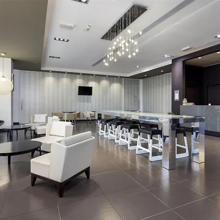Best Western Premier CHC Airport-3