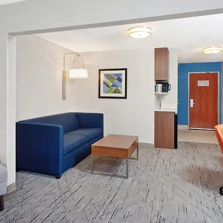 Holiday Inn Express Hotel & Suites Urbana-Champaign-U Of I Area By Ihg-2