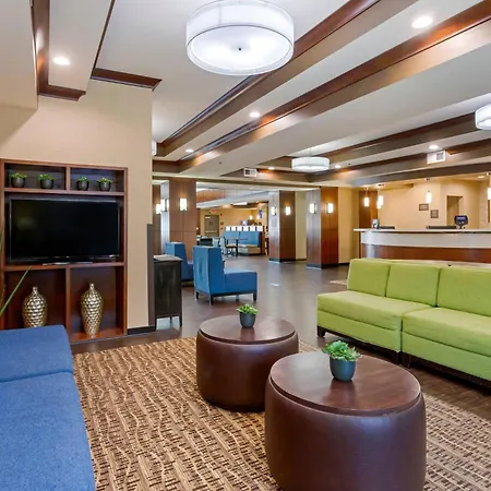 Comfort Suites Little Rock West-3