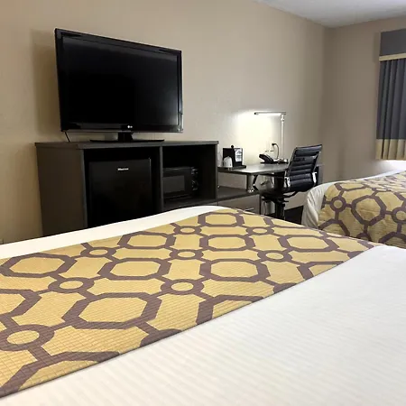 Baymont By Wyndham Tupelo-3