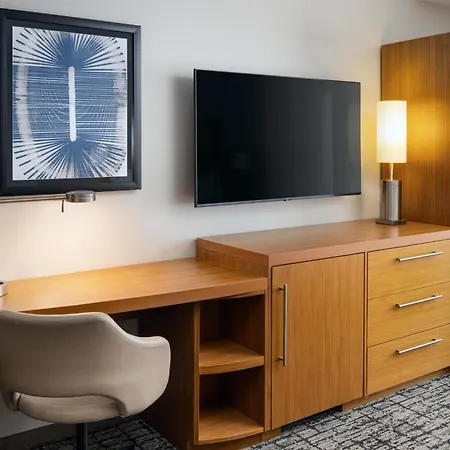 Hyatt Place Canton-3
