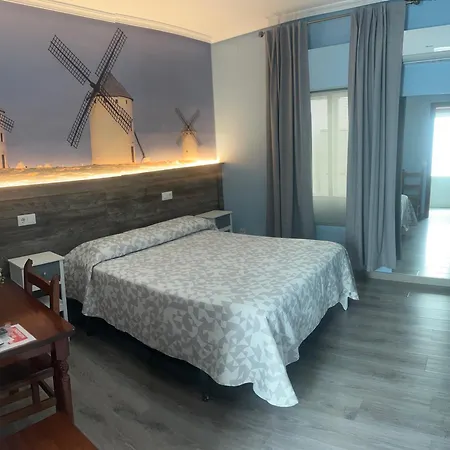 Hostal Imperio-3