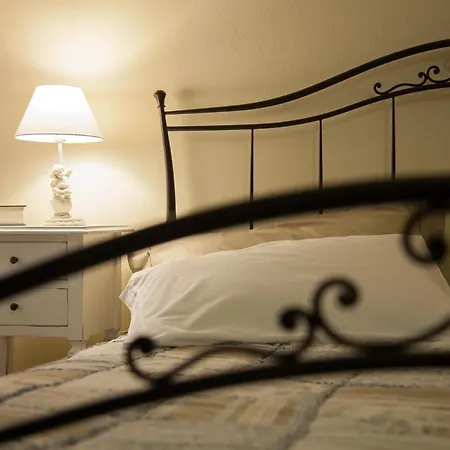 Al Borgo Rooms-2