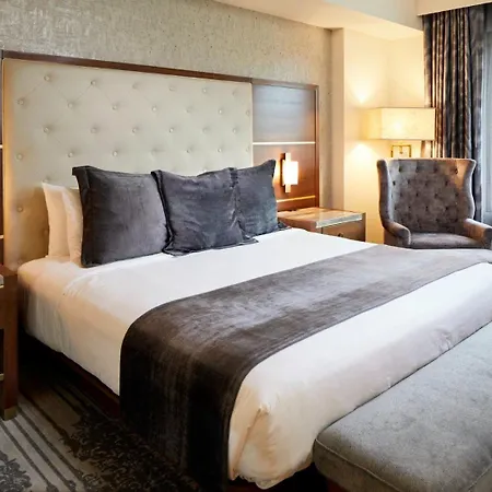 Legacy Resort Hotel & Spa-3