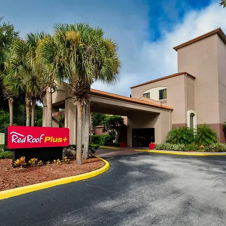 Red Roof Inn Plus+ Palm Coast-2