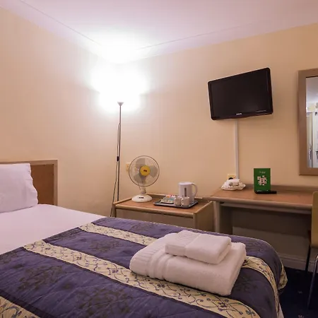The Gardens Hotel-3