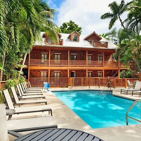 Island City House-3