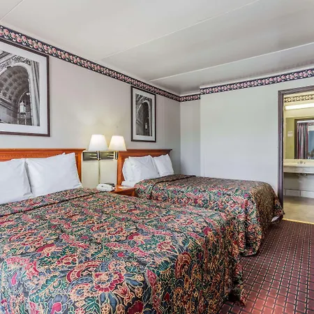 Days Inn Seymour-2