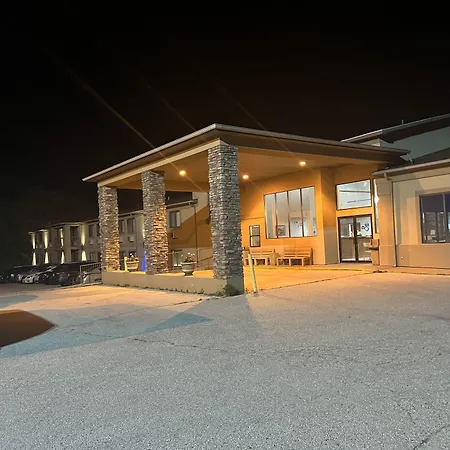Days Inn By Wyndham Boonville-2