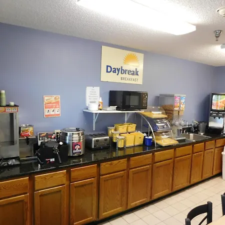 Days Inn By Wyndham Lexington Ne-2