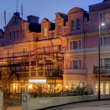 Norfolk Royale Hotel-3