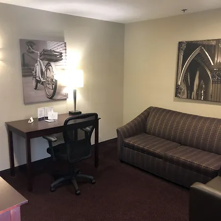 Ivy Court Inn And Suites-2