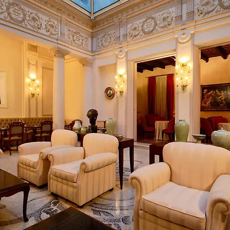 Hotel Corona d'Oro-2