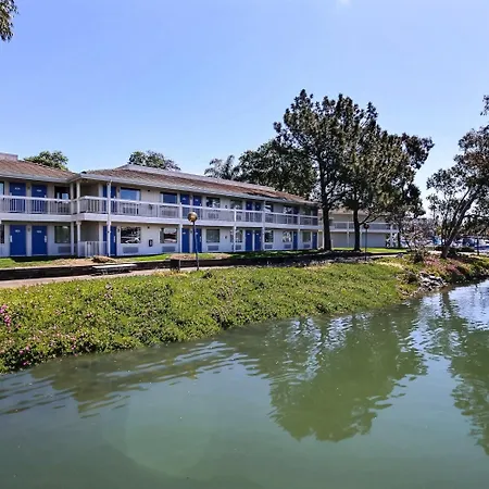 Motel 6-Oakland, Ca - Embarcadero-3