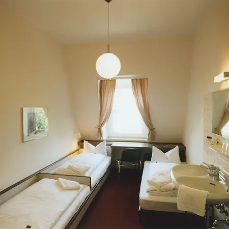 Hotel Jedermann-2