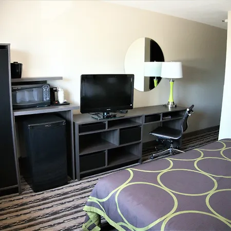 Super 8 By Wyndham Spirit Lake/Okoboji-2