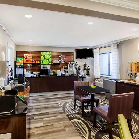La Quinta By Wyndham Houston Baytown East-3