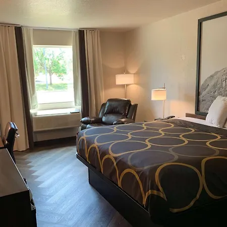 Greeley Valley Lodge-2