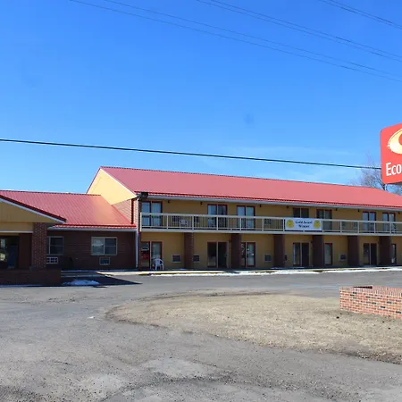 Econo Lodge Cadillac By Choice-2