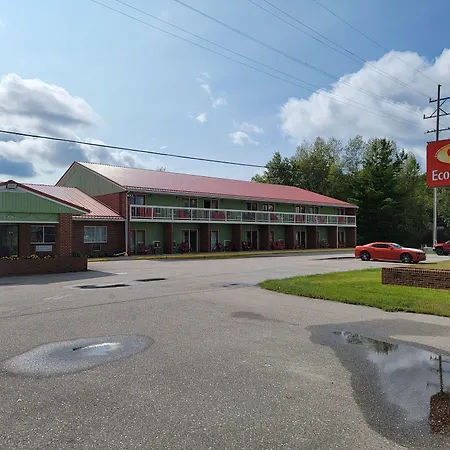 Econo Lodge Cadillac By Choice-3