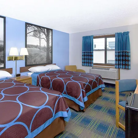 Super 8 By Wyndham Columbus-3