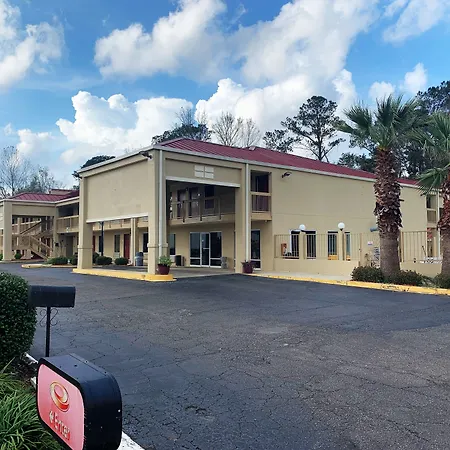 Econo Lodge-2