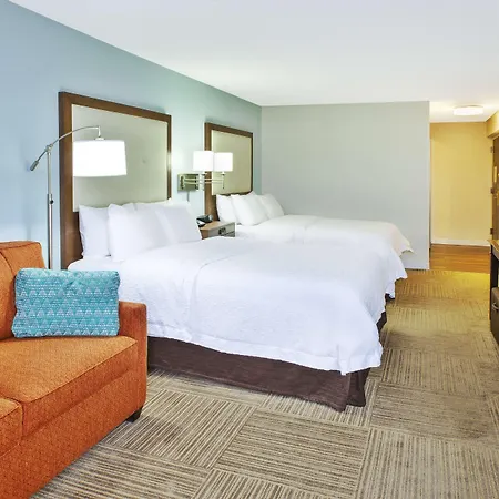 Hampton Inn Gaylord-2