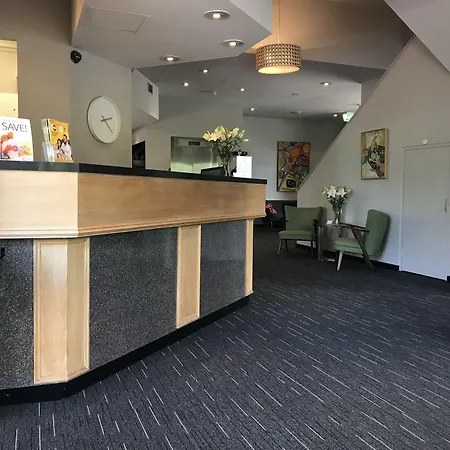Sullivans Hotel-2