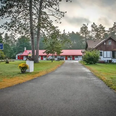 Northern Pine Inn-3