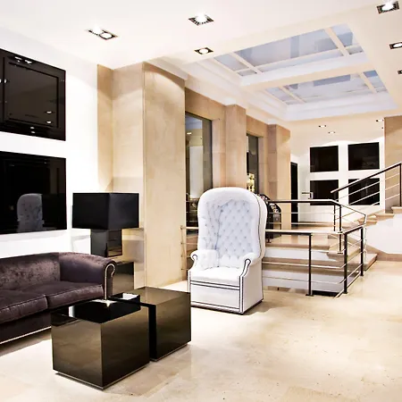 Hotel Clarin-3
