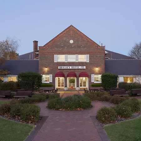 Brassey Hotel-2