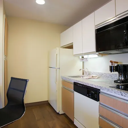Mainstay Suites Raleigh - Cary-3