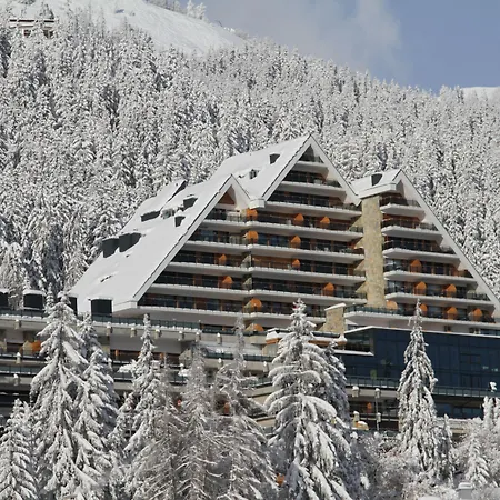 Crans Ambassador-3