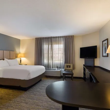 Sonesta Simply Suites Des Moines-3