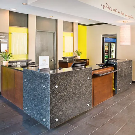 Hilton Garden Inn Albany Airport-3