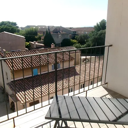 Résidence de tourisme Sous Les Pins-2