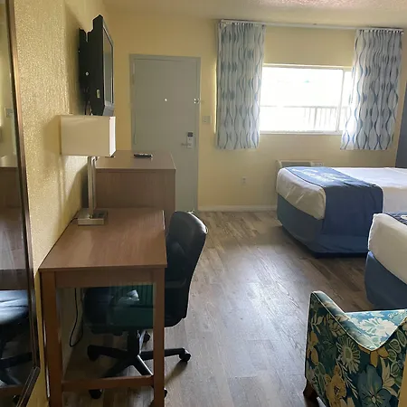 University Inn-2
