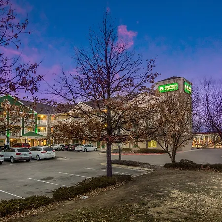 Hometowne Studios By Red Roof Denver - Airport/Aurora-2