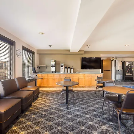 Americas Best Value Inn Sparks-3