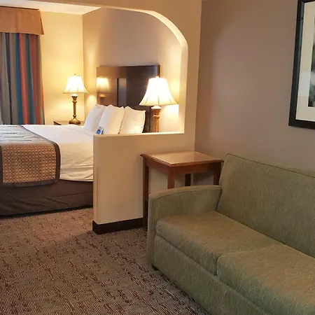 Baymont By Wyndham Belleville Airport Area Free Airport Shuttle-3