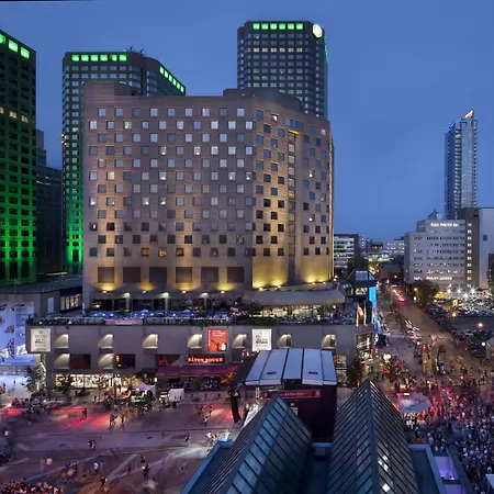 Doubletree By Hilton Montreal-3