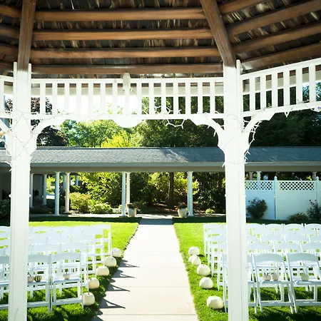 Best Western Plus Executive Court Inn & Conference Center-2