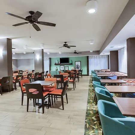Hampton Inn Orlando International Drive Convention Center-2