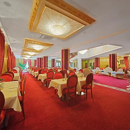 Antea Palace Hotel & Spa-3